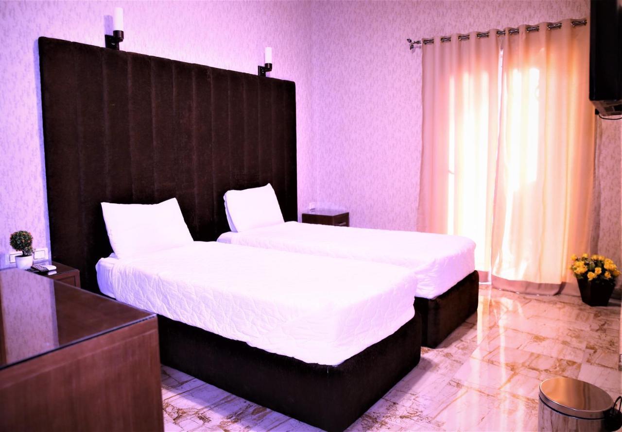 Valencia Hotel, Downtown Kairo Eksteriør billede