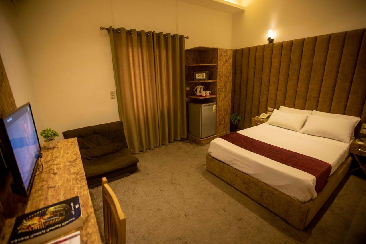Valencia Hotel, Downtown Kairo Eksteriør billede